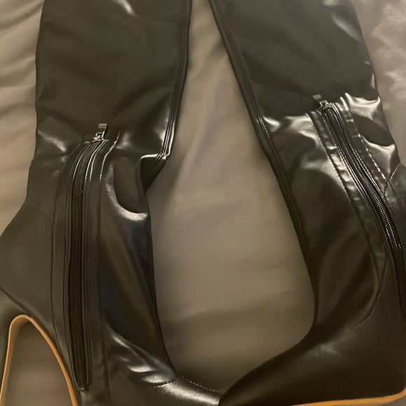 Pre-black Friday sale black thigh high leather boots - Picture 3 of 9